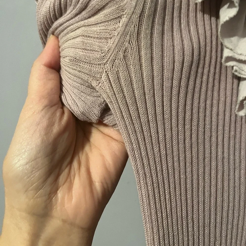 Marc Jacobs Ruffle Ribbed Top - Picture 5 of 8